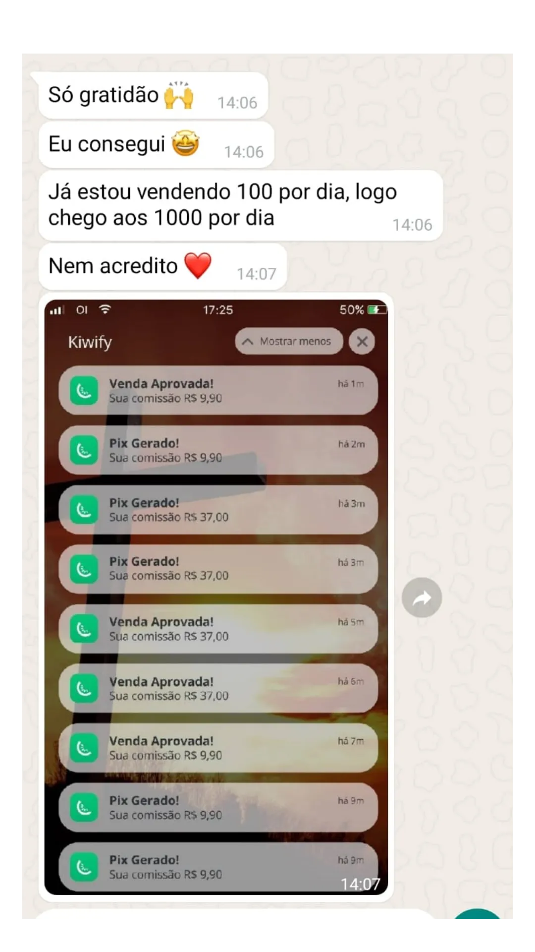 Depoimento no WhatsApp: aluna comemora vender 100 por dia